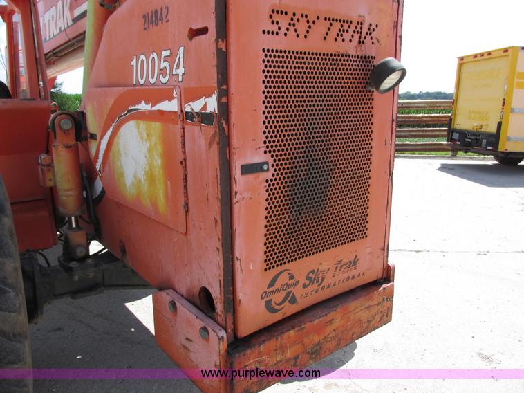 image for item G8588 2000 SkyTrak 10054 telehandler