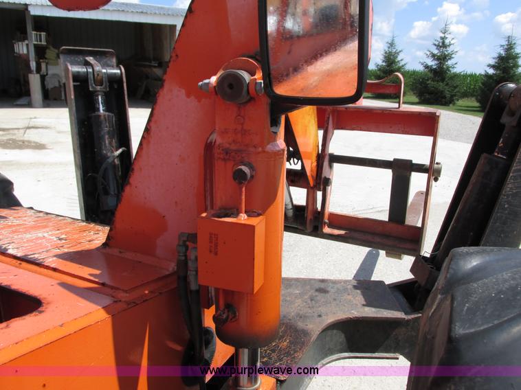 image for item G8588 2000 SkyTrak 10054 telehandler