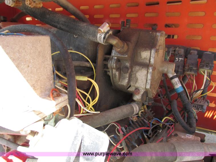 image for item G8589 2000 JLG 500RTS scissor lift