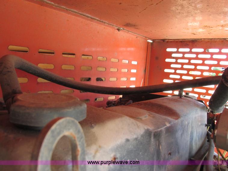 image for item G8589 2000 JLG 500RTS scissor lift