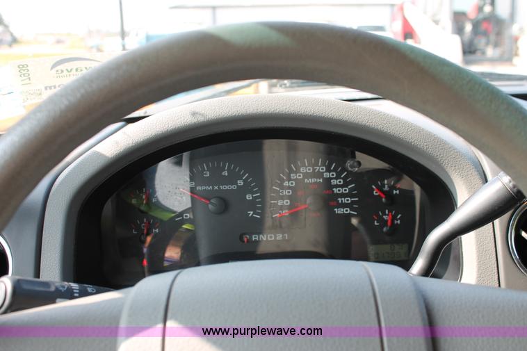 image for item I7938 2005 Ford F150 XLT SuperCab pickup truck