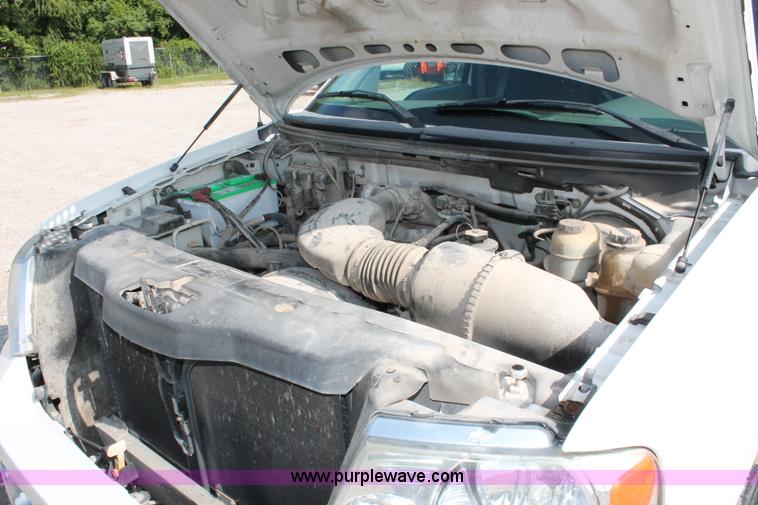 image for item I7938 2005 Ford F150 XLT SuperCab pickup truck