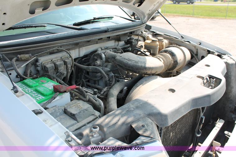 image for item I7938 2005 Ford F150 XLT SuperCab pickup truck