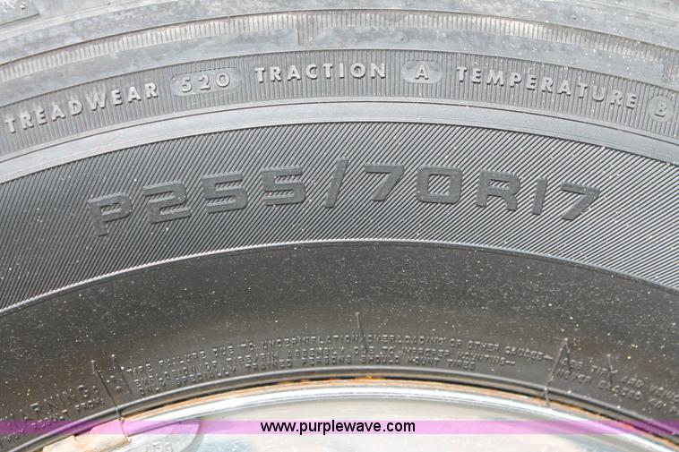 image for item I7938 2005 Ford F150 XLT SuperCab pickup truck