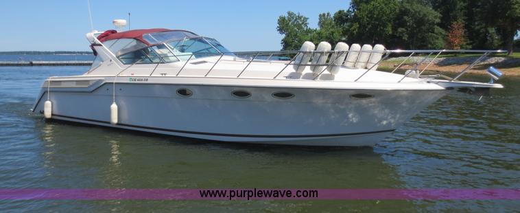 image for item D5958 1993 Wellcraft Portofino 43' yacht