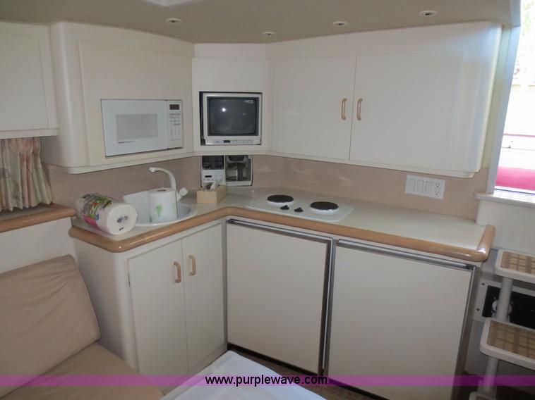 image for item D5958 1993 Wellcraft Portofino 43' yacht