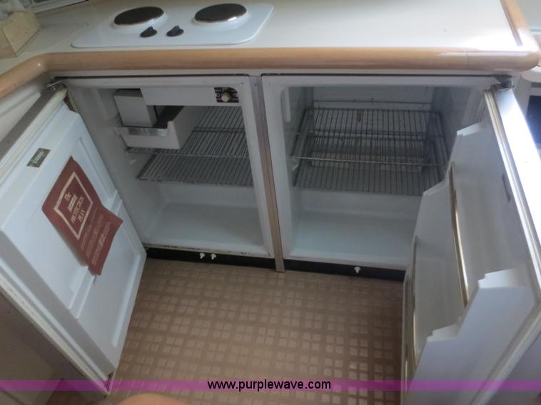 image for item D5958 1993 Wellcraft Portofino 43' yacht