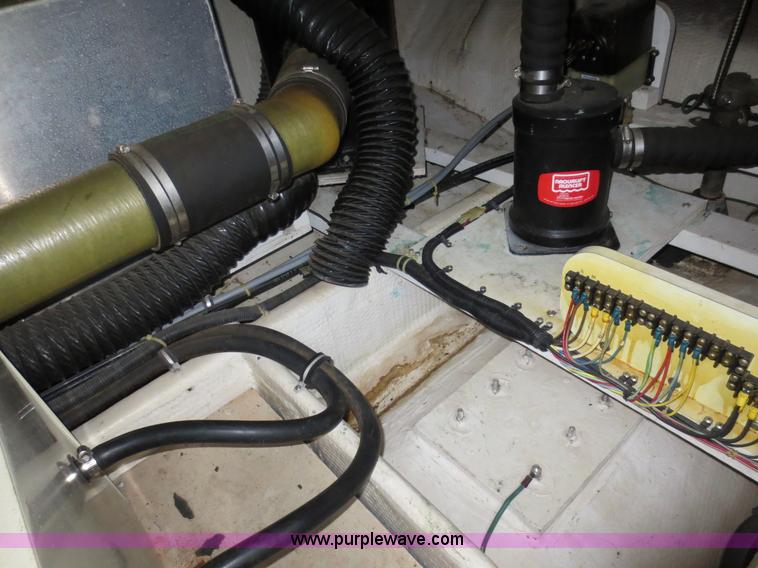 image for item D5958 1993 Wellcraft Portofino 43' yacht