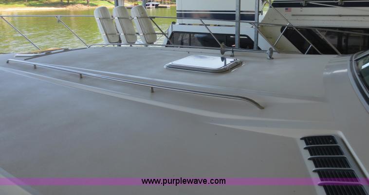 image for item D5958 1993 Wellcraft Portofino 43' yacht