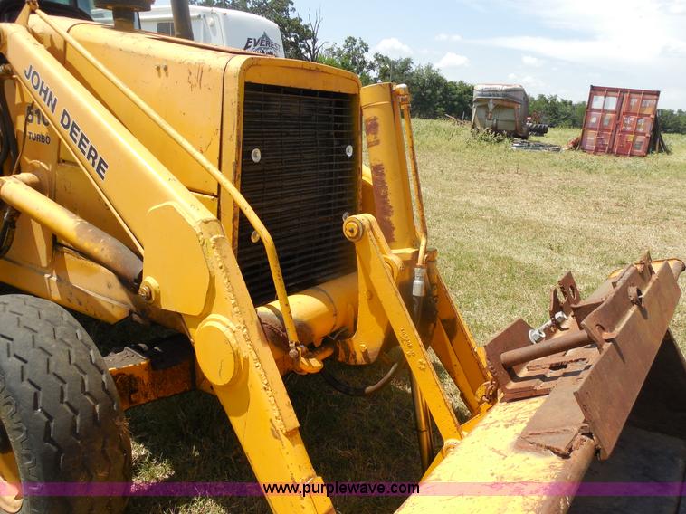 image for item E7598 1984 John Deere 510 Turbo backhoe loader