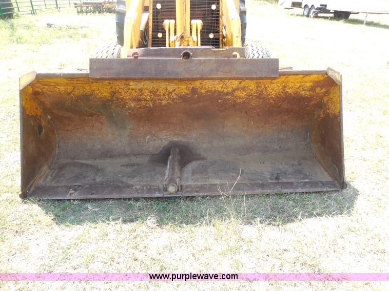 image for item E7598 1984 John Deere 510 Turbo backhoe loader