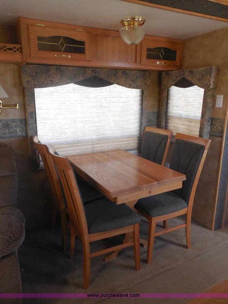 image for item E7600 2004 Everest Camp 37' fifth wheel camper