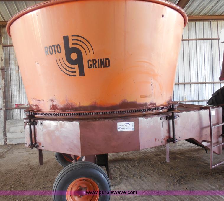 image for item E7602 RotoGrind tub grinder