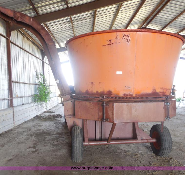 image for item E7602 RotoGrind tub grinder