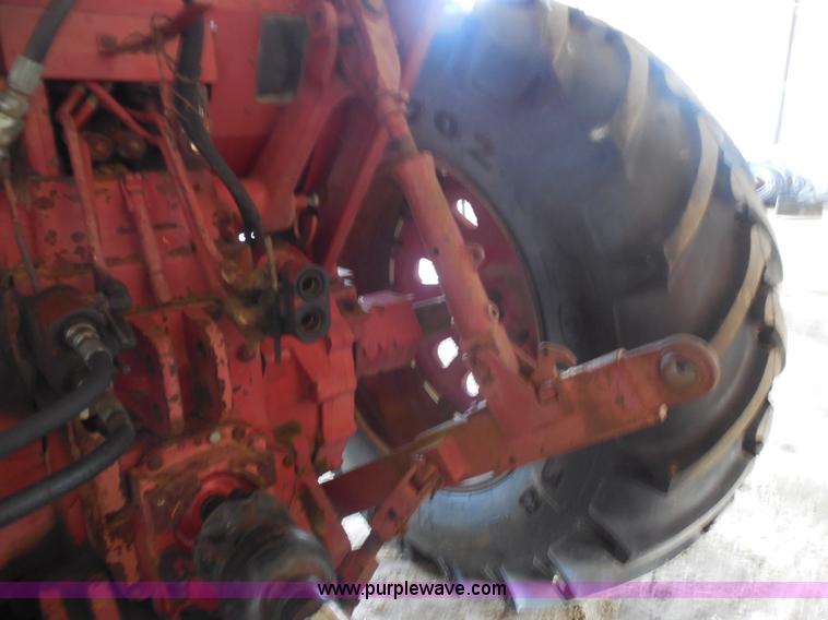 image for item E7603 International 1566 Farmall tractor