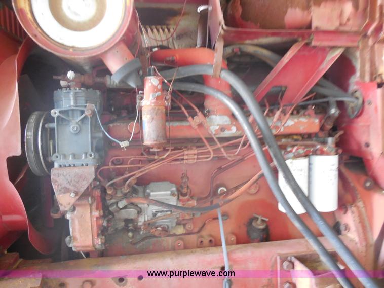 image for item E7603 International 1566 Farmall tractor