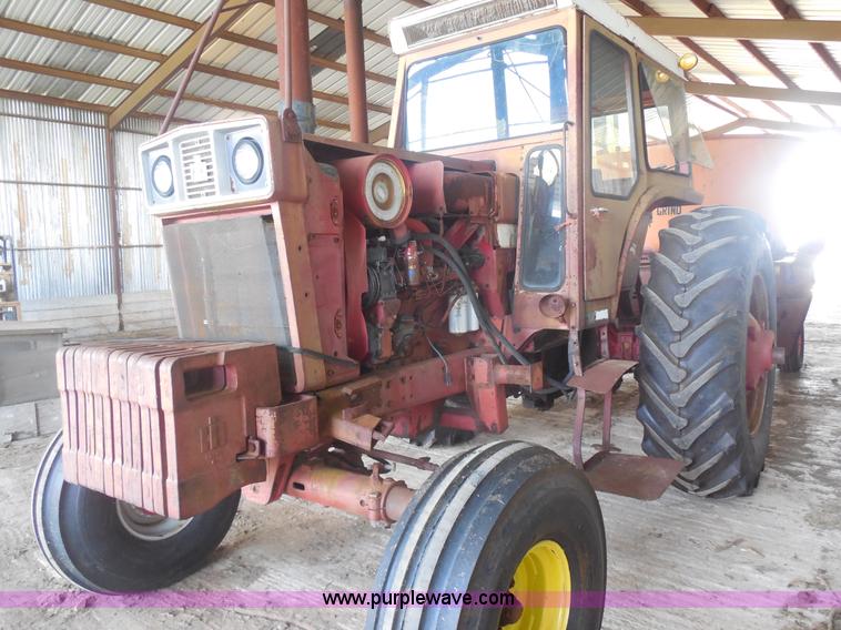 image for item E7603 International 1566 Farmall tractor