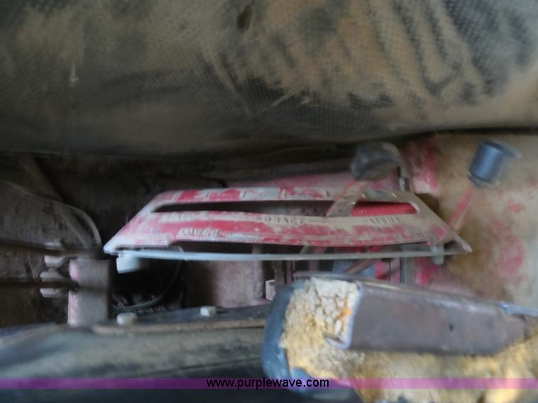 image for item E7603 International 1566 Farmall tractor