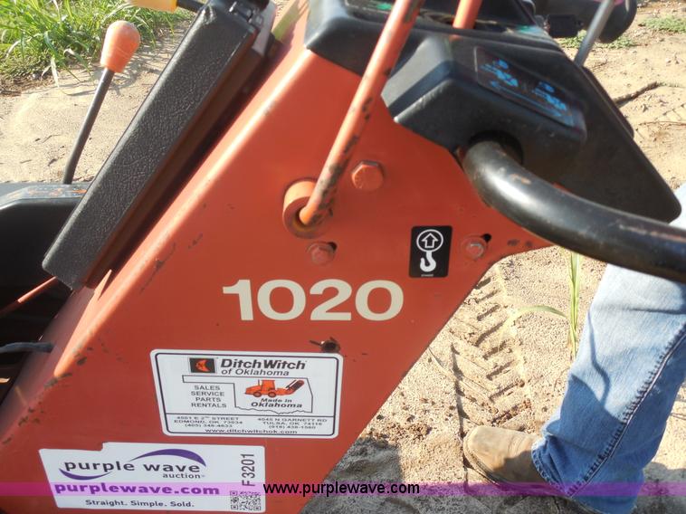 image for item E7605 2004 Ditch Witch 1030 walk behind trencher