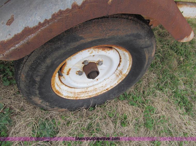 image for item F3124 1978 Skeeter boat