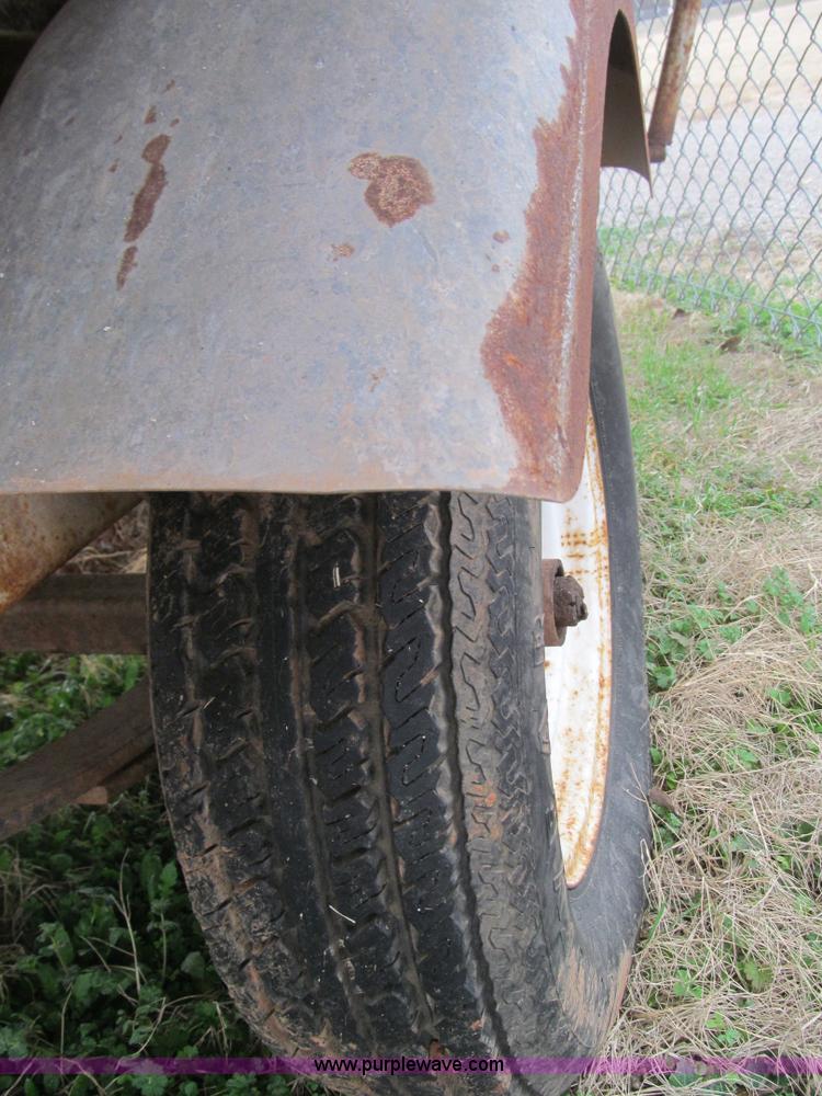 image for item F3124 1978 Skeeter boat