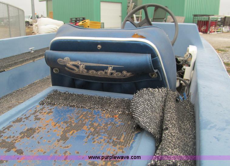 image for item F3124 1978 Skeeter boat