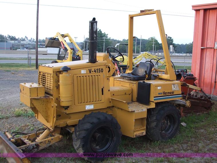 image for item F3153 Vermeer 4150 trencher