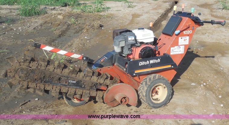image for item F3201 Ditch Witch 1020 walk behind trencher