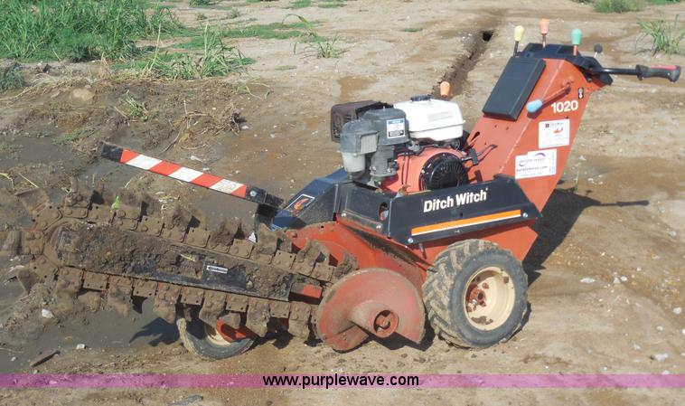 image for item F3201 Ditch Witch 1020 walk behind trencher