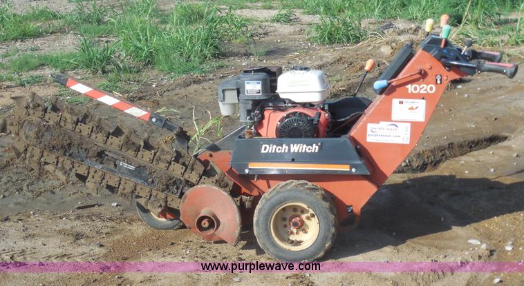 image for item F3201 Ditch Witch 1020 walk behind trencher