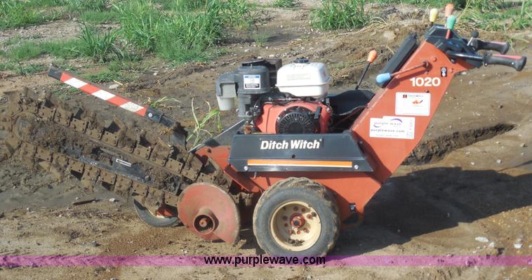 image for item F3201 Ditch Witch 1020 walk behind trencher