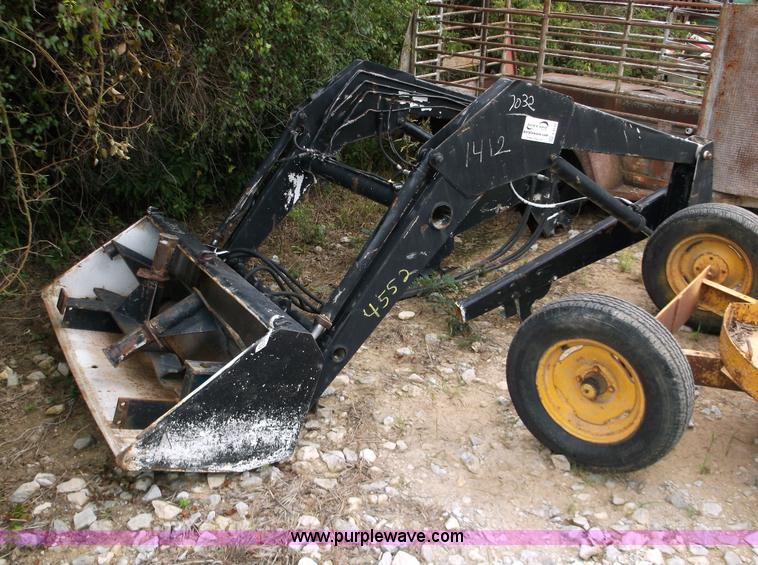 image for item F3232 Great Bend loader