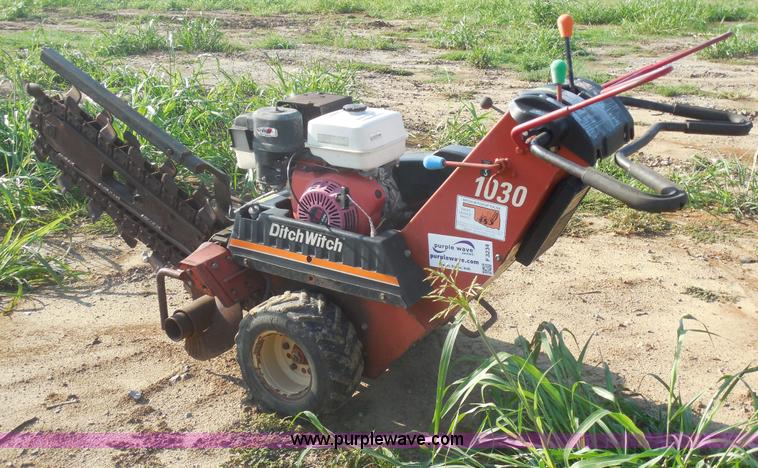 image for item F3234 2000 Ditch Witch 1030 walk behind trencher