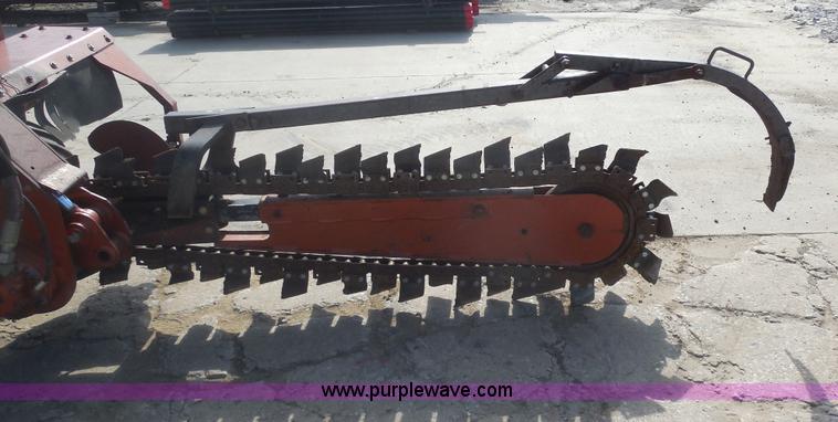 image for item F3236 Ditch Witch 3700DD ride on trencher