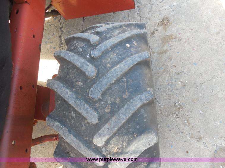 image for item F3236 Ditch Witch 3700DD ride on trencher