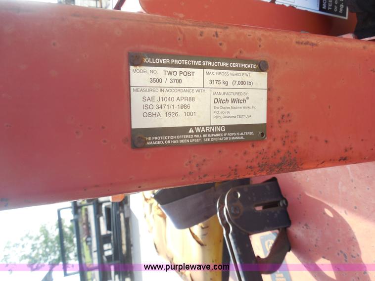 image for item F3236 Ditch Witch 3700DD ride on trencher