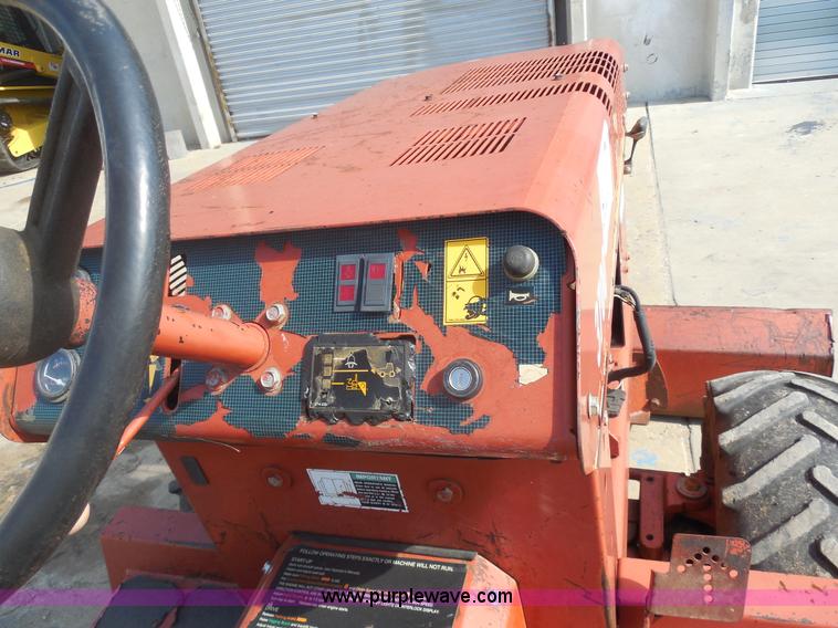 image for item F3236 Ditch Witch 3700DD ride on trencher