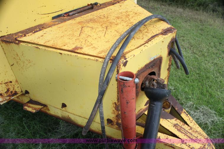 image for item G4002 Big 12 grain cart