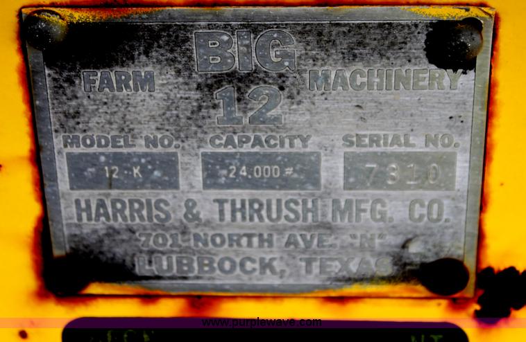 image for item G4002 Big 12 grain cart