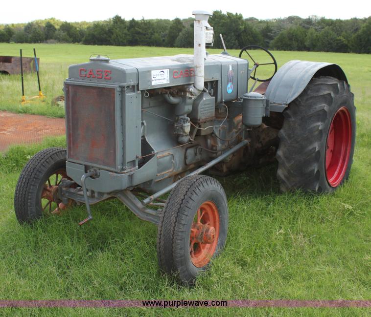 image for item G4004 Case L tractor