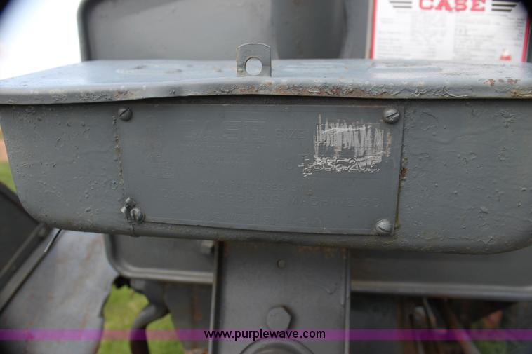 image for item G4004 Case L tractor