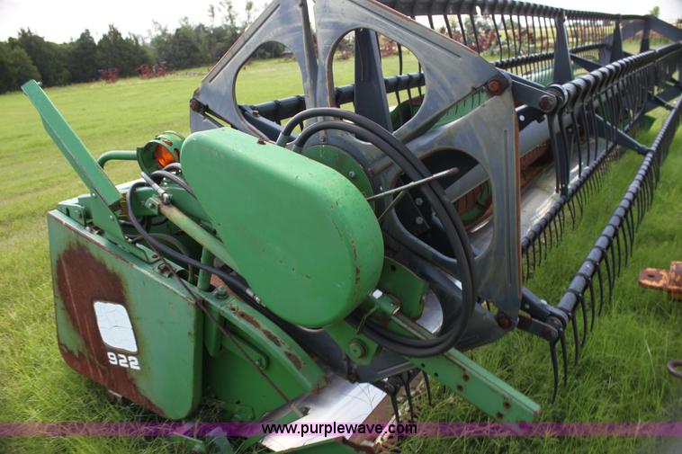 image for item G4007 John Deere 922 flex head