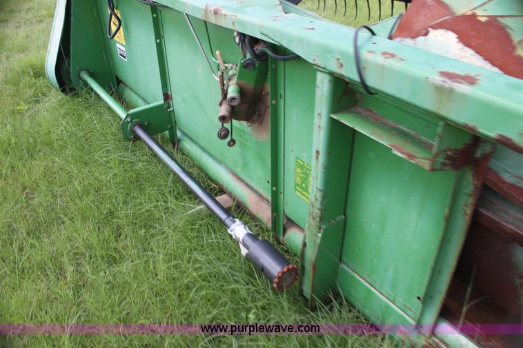 image for item G4007 John Deere 922 flex head