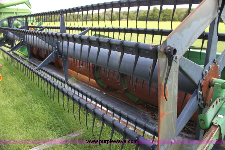 image for item G4007 John Deere 922 flex head