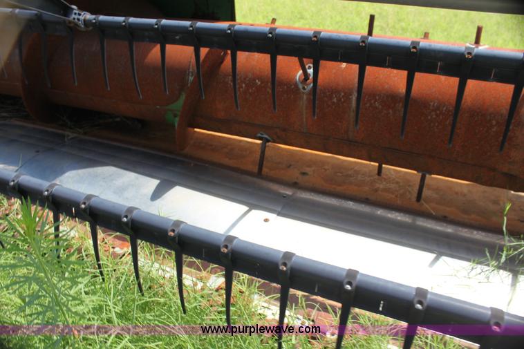 image for item G4007 John Deere 922 flex head