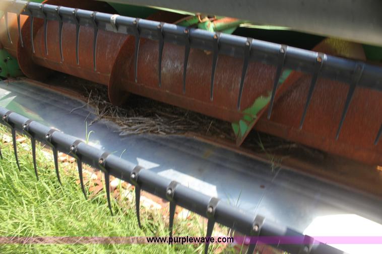 image for item G4007 John Deere 922 flex head