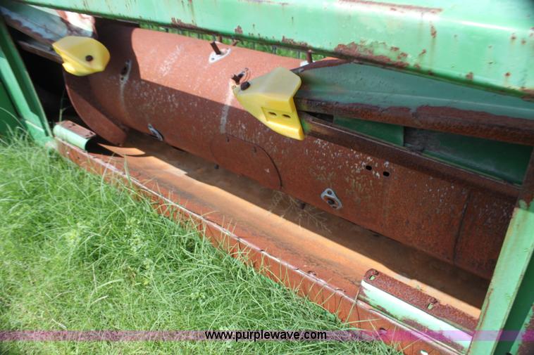 image for item G4007 John Deere 922 flex head