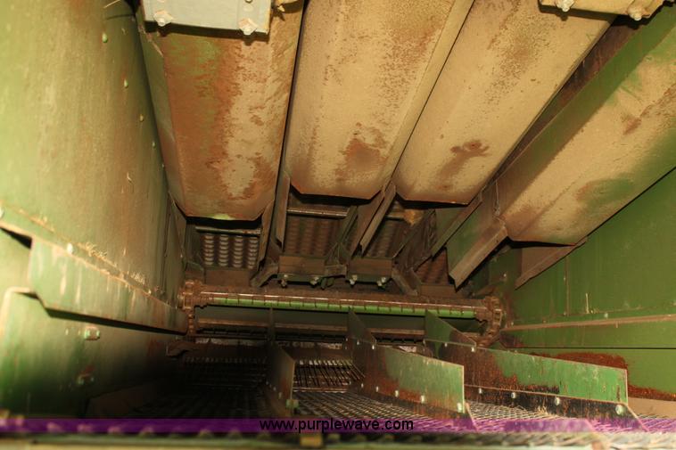 image for item G4011 John Deere 95 combine