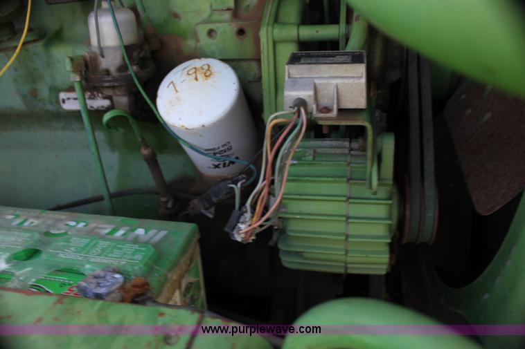 image for item G4011 John Deere 95 combine