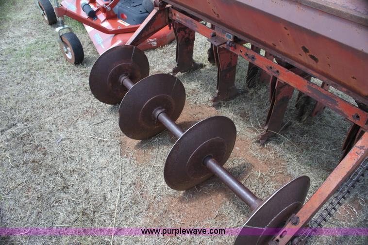 image for item G4016 Taylor 6' pasture drill